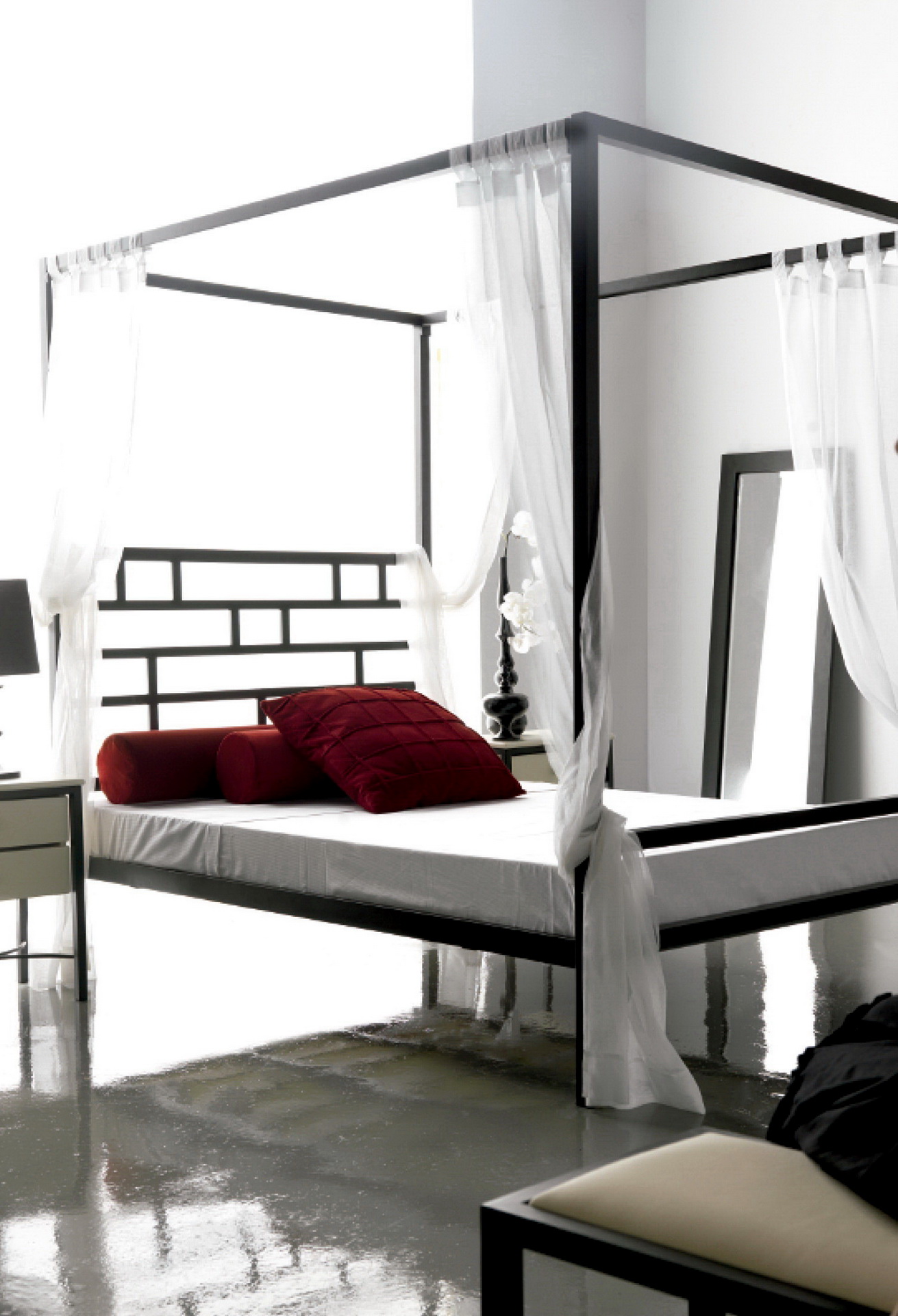 Dormitorio Contemporáneo en forja by Jayso en muebles antoñán® León (4.1)