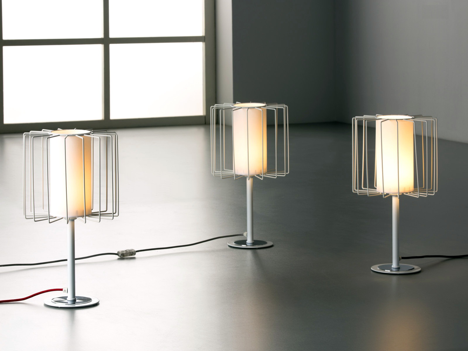 Lámparas mesita modernas 5445 by Ilusoria Lamps en muebles antoñán® León